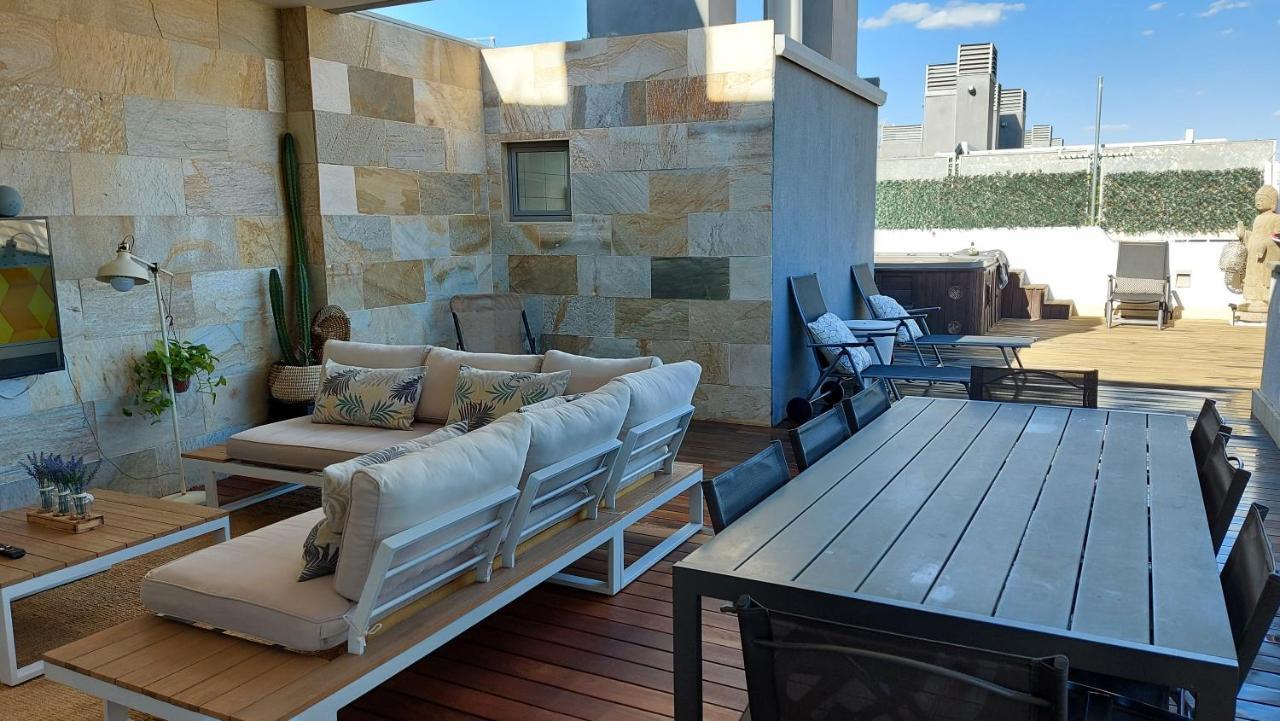 Atico De Lujo Con Jacuzzi Climatizado En Terraza Apartment Елче Екстериор снимка