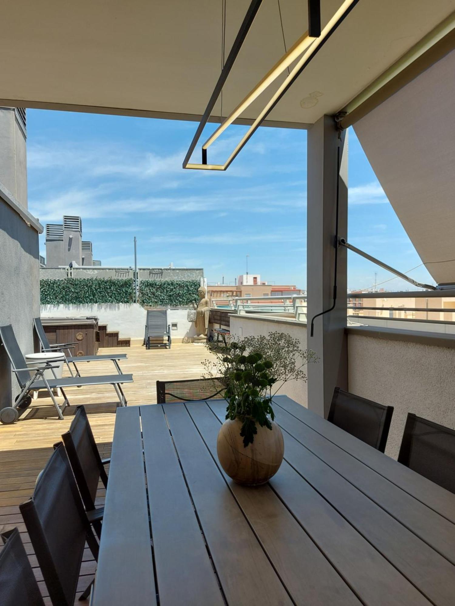 Atico De Lujo Con Jacuzzi Climatizado En Terraza Apartment Елче Екстериор снимка