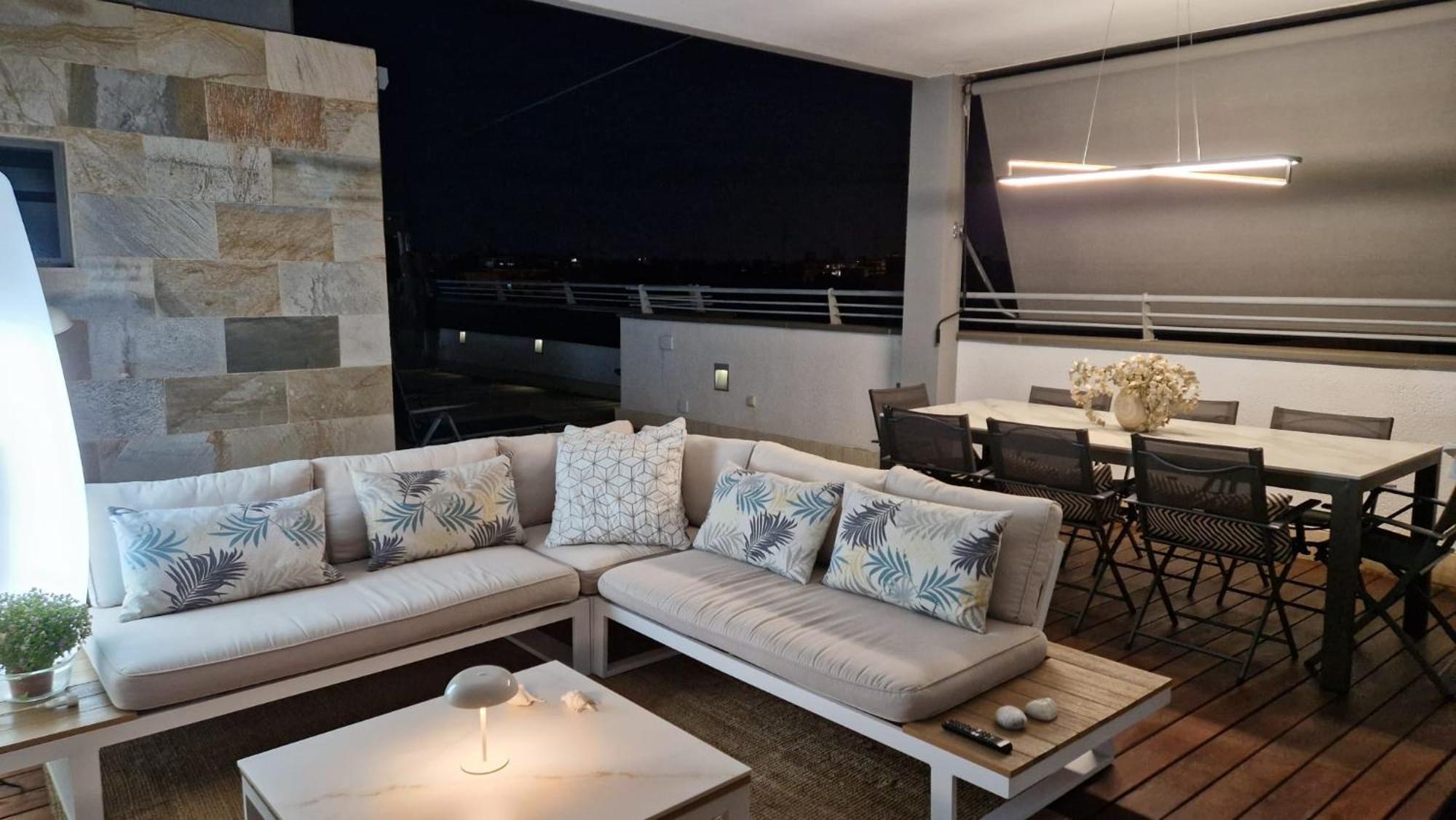 Atico De Lujo Con Jacuzzi Climatizado En Terraza Apartment Елче Екстериор снимка